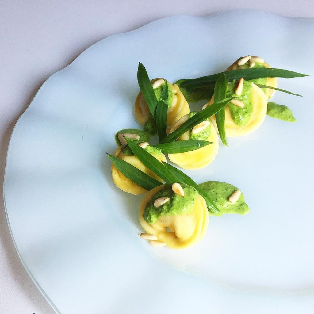 Tortelloni di Ricotta con Pesto di Strigoli
