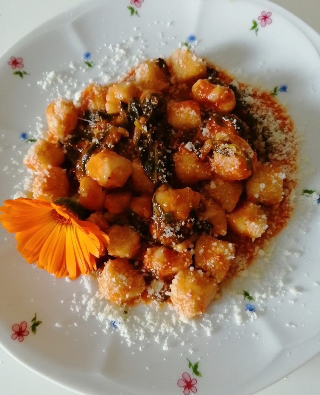 Gnocchi di Topinambur al Profumo di Calendulaal Profumo di