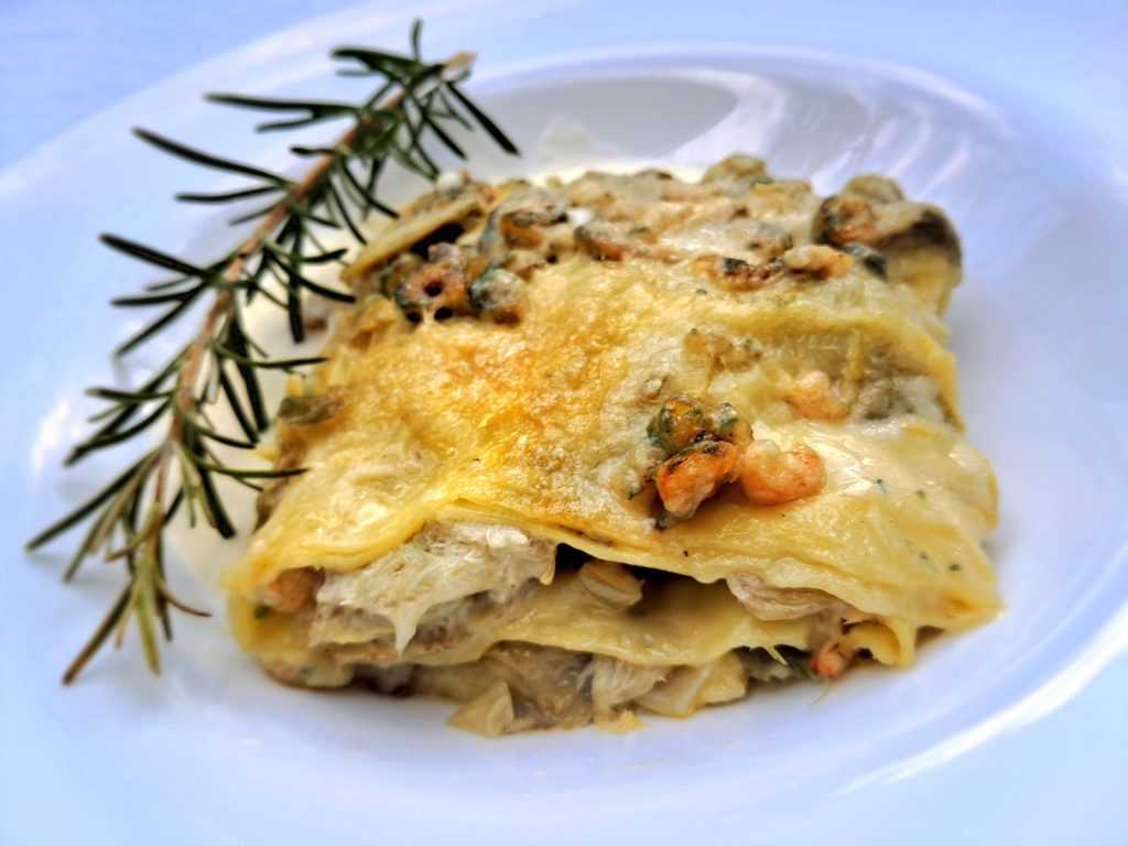 Vincisgrassi Carciofi, Gamberetti e Besciamella allo Stracchino