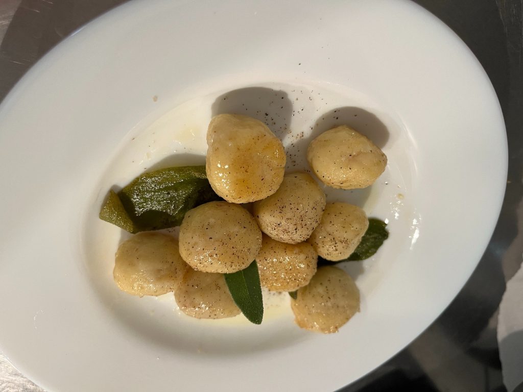 Fagottini di Gnocchi al Prosciutto