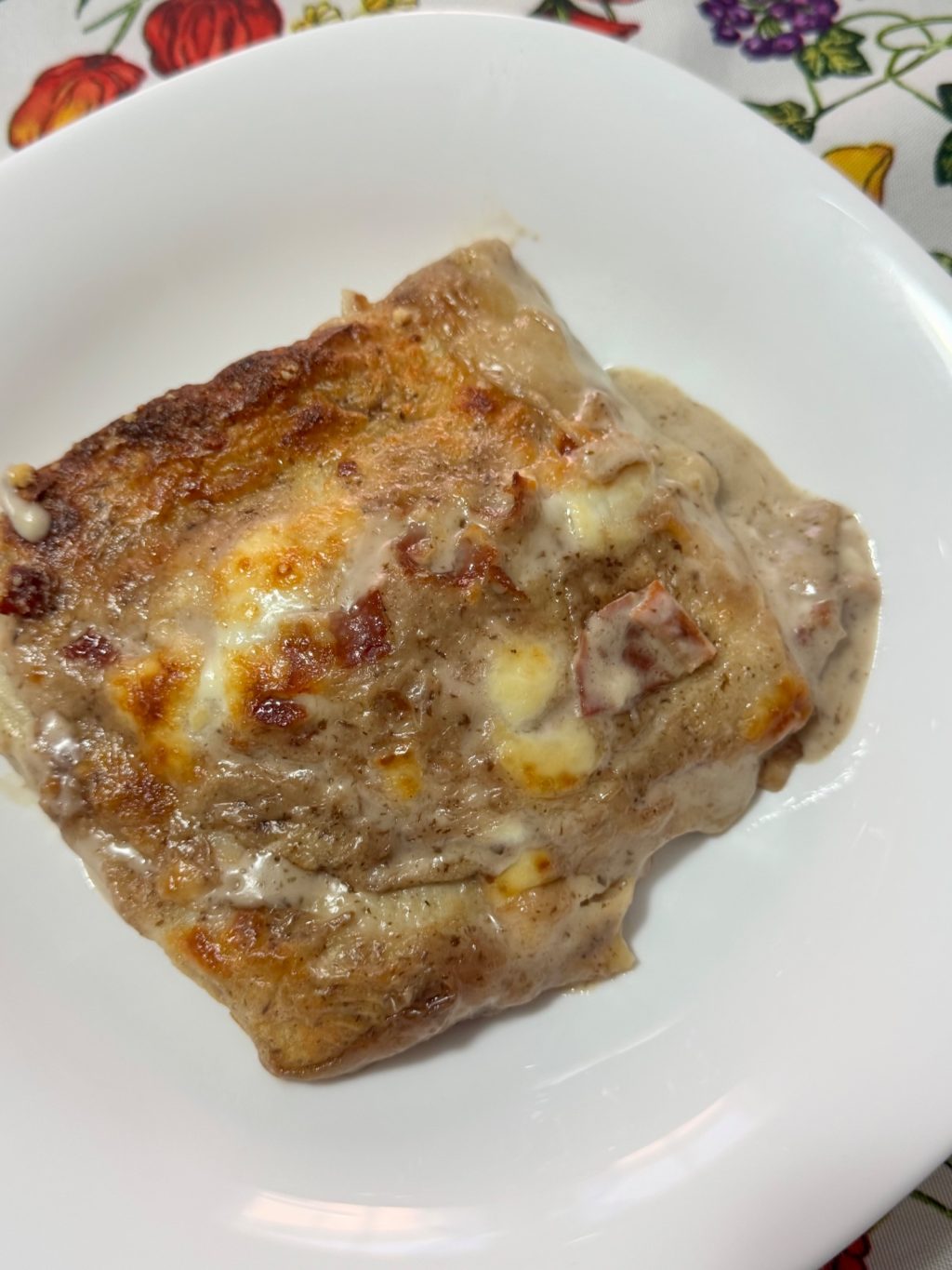 Crespelle con Radicchio, Pancetta di Mora Romagnola e Caciottone Romagnolo