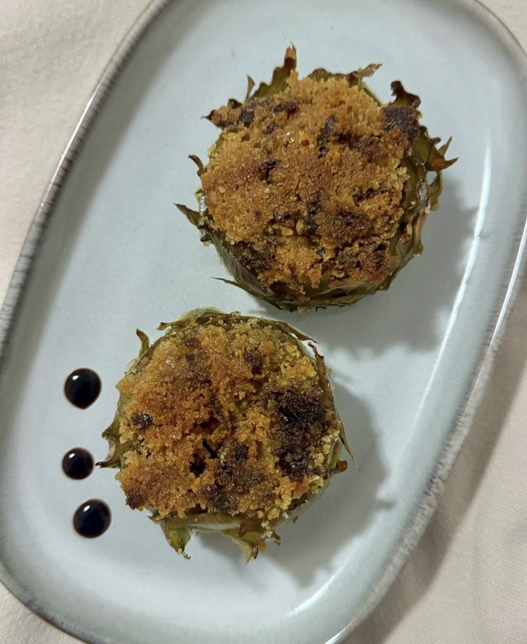 Fondi di Carciofo Ripieni con Pangrattato, Mortadella e Formaggio